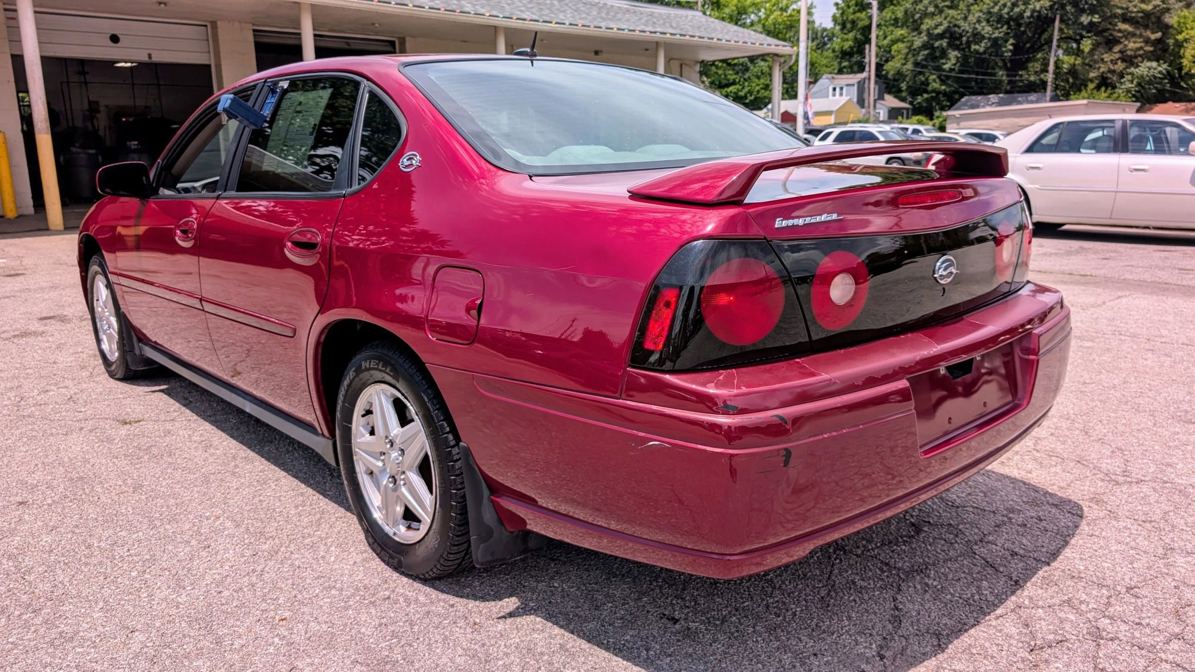 Used 2005 Chevrolet Impala Sedan w/ Preferred Equipment Group image 6