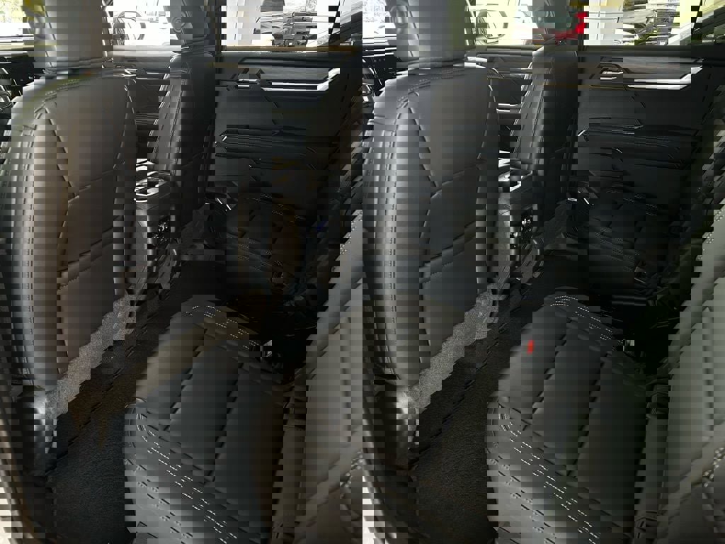 New 2026 GMC Acadia Elevation w/ Super Cruise Package image 14