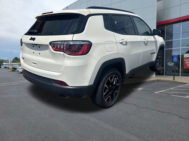 Used 2019 Jeep Compass Sport AWD/4WD image 3