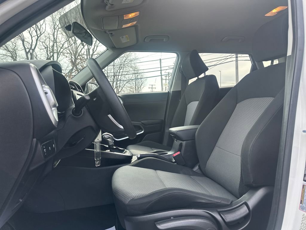 Used 2020 Kia Soul LX image 3