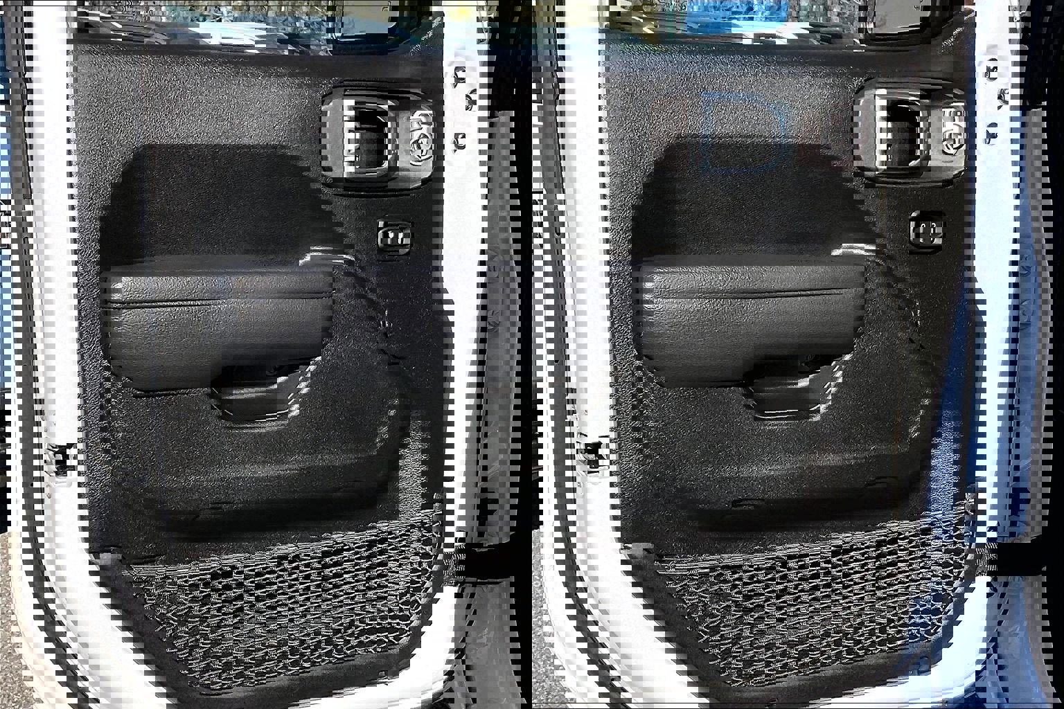 Used 2025 Jeep Wrangler Sport S image 21