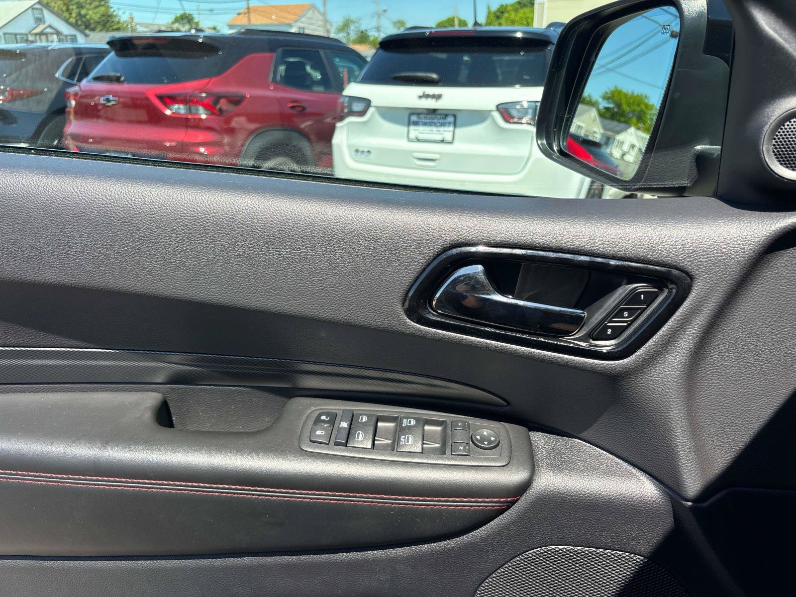 Certified 2025 Dodge Durango GT AWD/4WD image 19