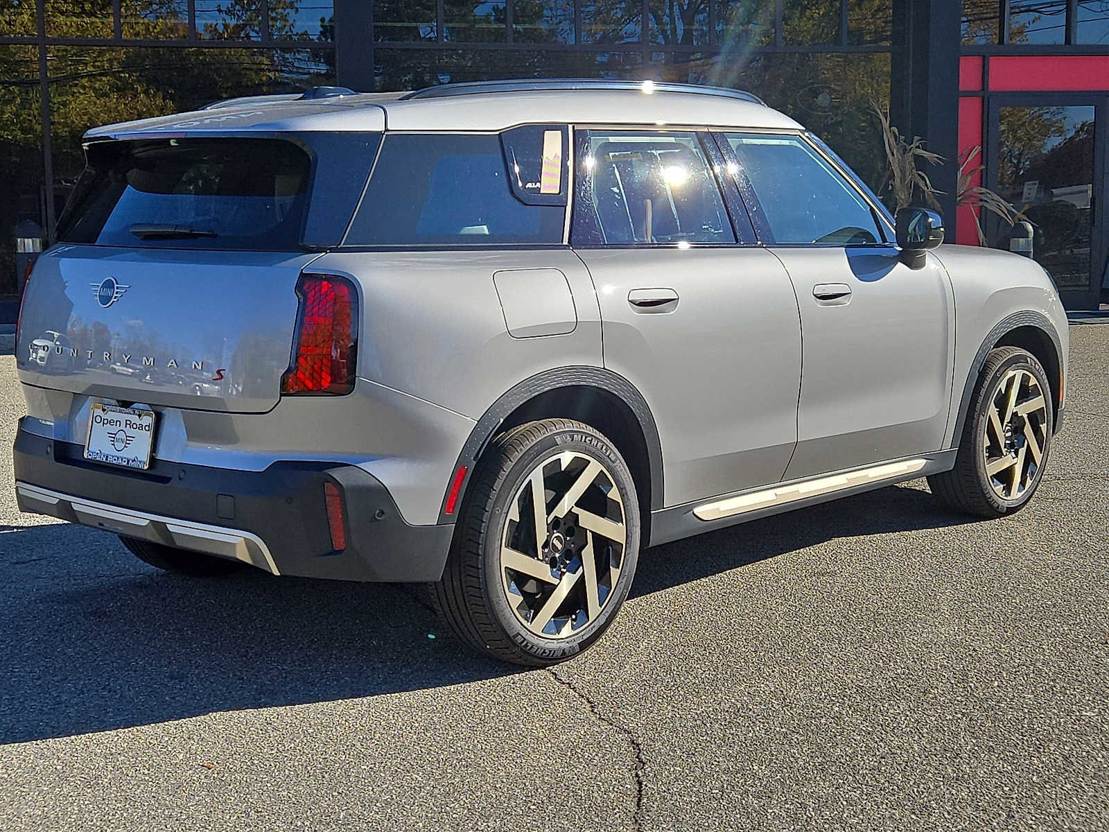 Used 2025 MINI Cooper Countryman S image 6