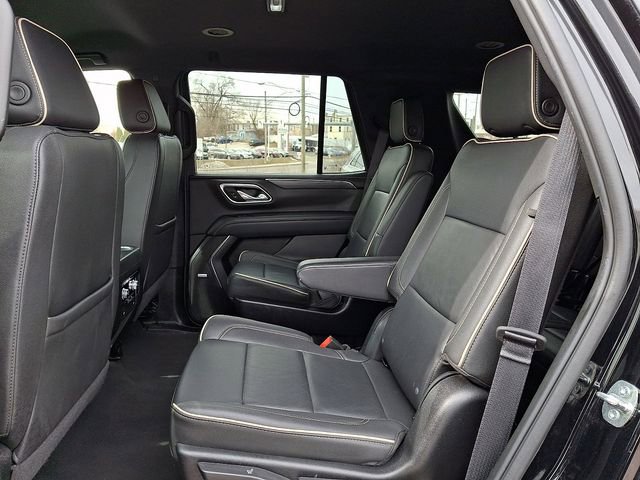 Used 2024 GMC Yukon SLT image 12