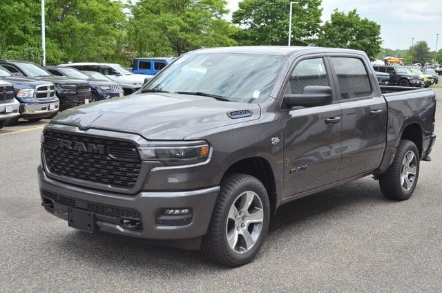 New 2026 RAM 1500 Express AWD/4WD image 4