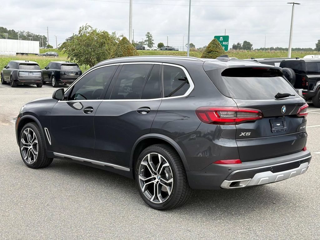 Used 2023 BMW X5 sDrive40i w/ Premium Package RWD image 3