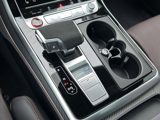 New 2026 Audi RS Q8 performance image 12