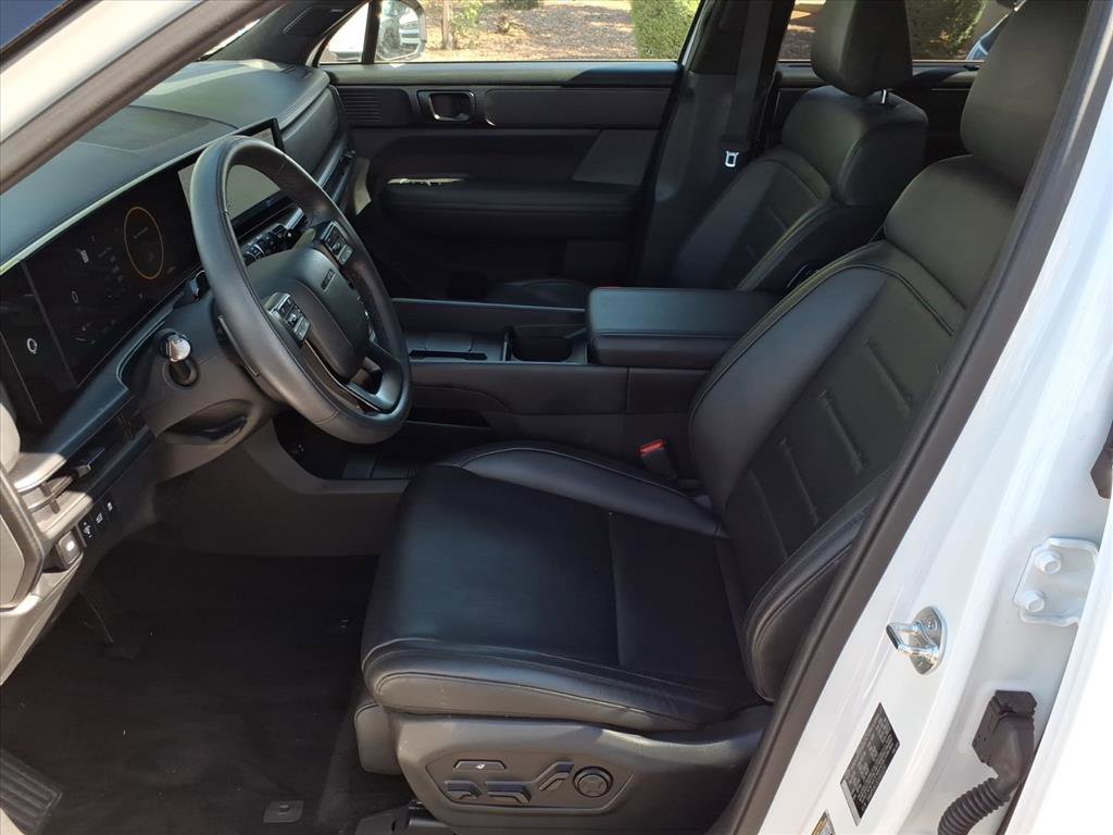 Certified 2025 Hyundai Santa Fe Calligraphy image 15