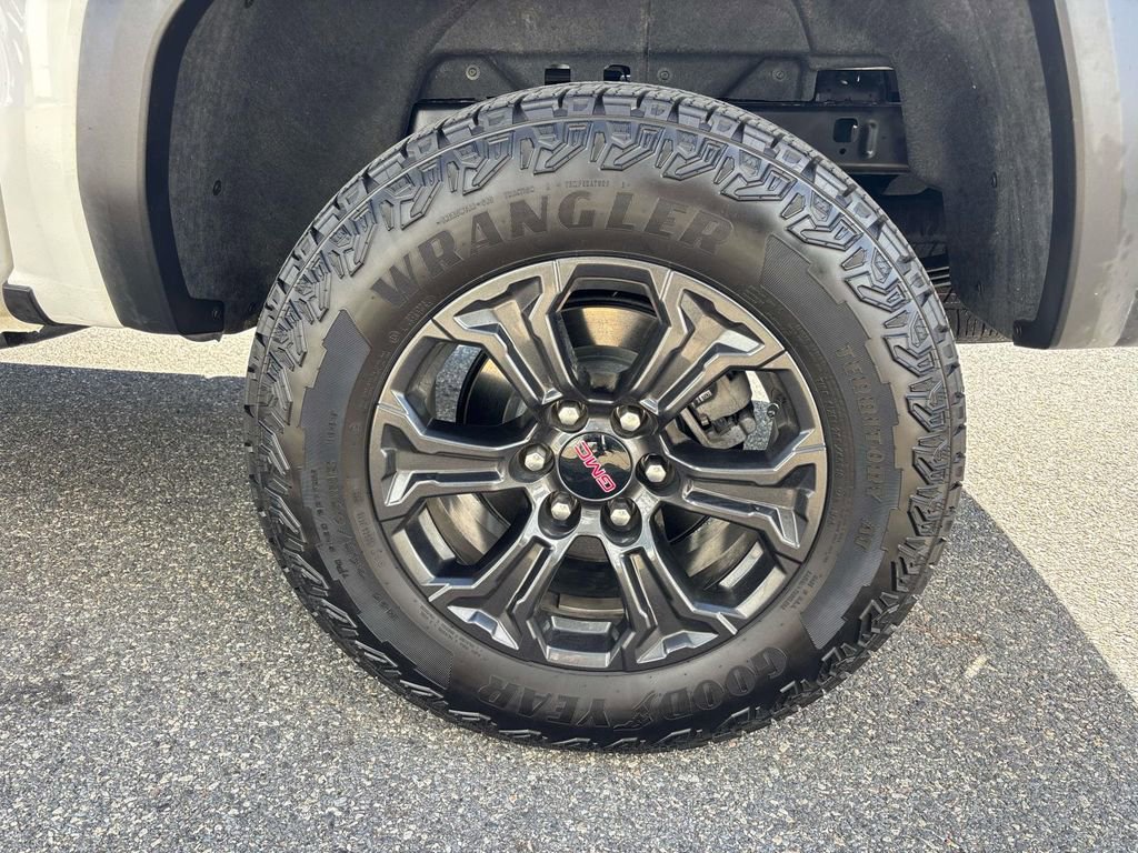 Certified 2024 GMC Canyon Elevation w/ Convenience Package AWD/4WD image 29