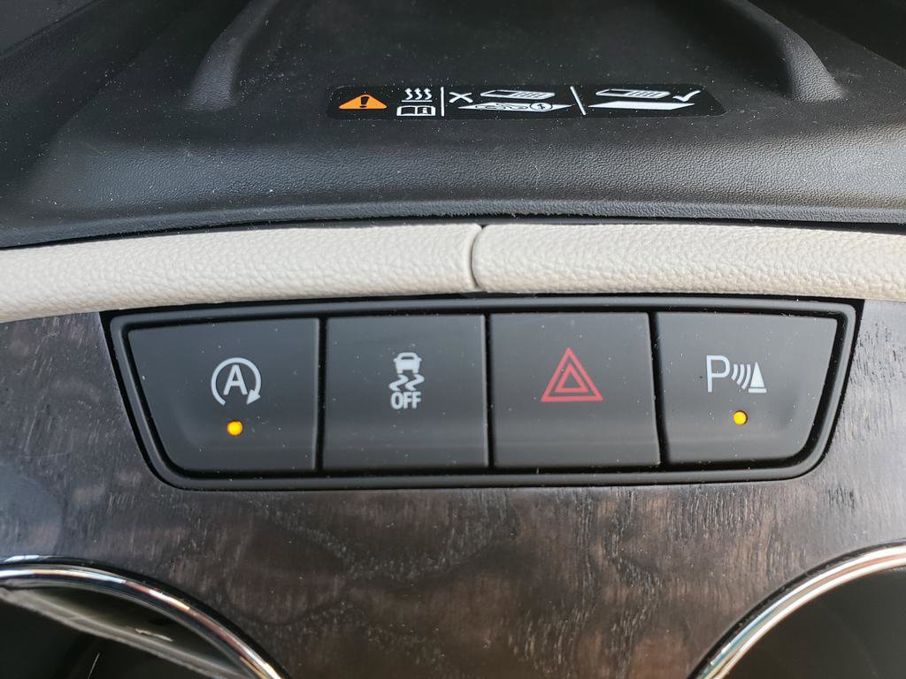 Used 2023 GMC Acadia Denali AWD/4WD image 20