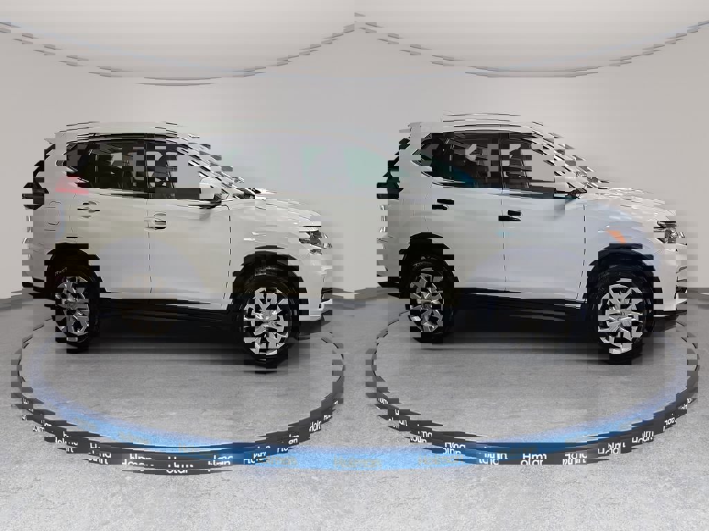 Used 2017 Nissan Rogue S image 5