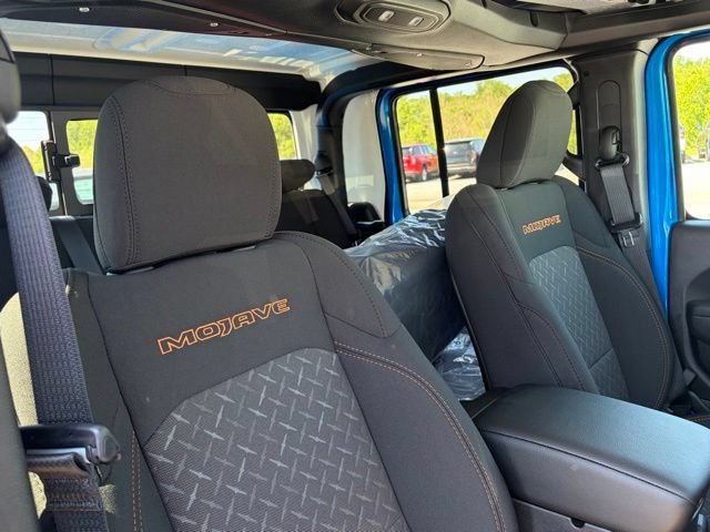 New 2026 Jeep Gladiator Mojave w/ Safety Group AWD/4WD image 28