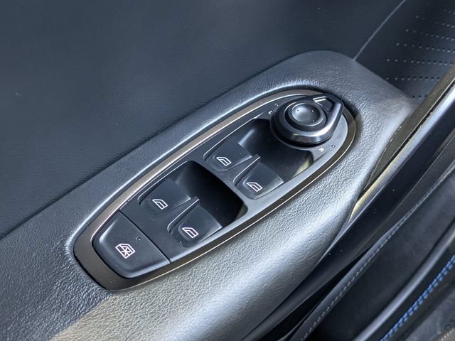 Used 2021 Aston Martin DBX AWD/4WD image 25