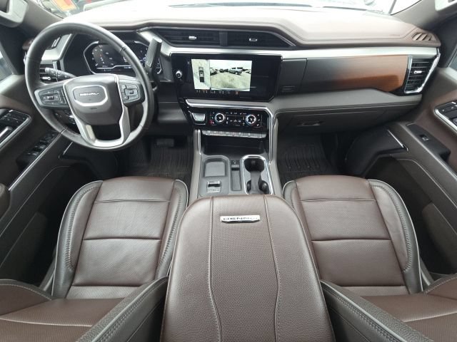 Used 2025 GMC Sierra 2500 Denali w/ Denali Reserve Package AWD/4WD image 37