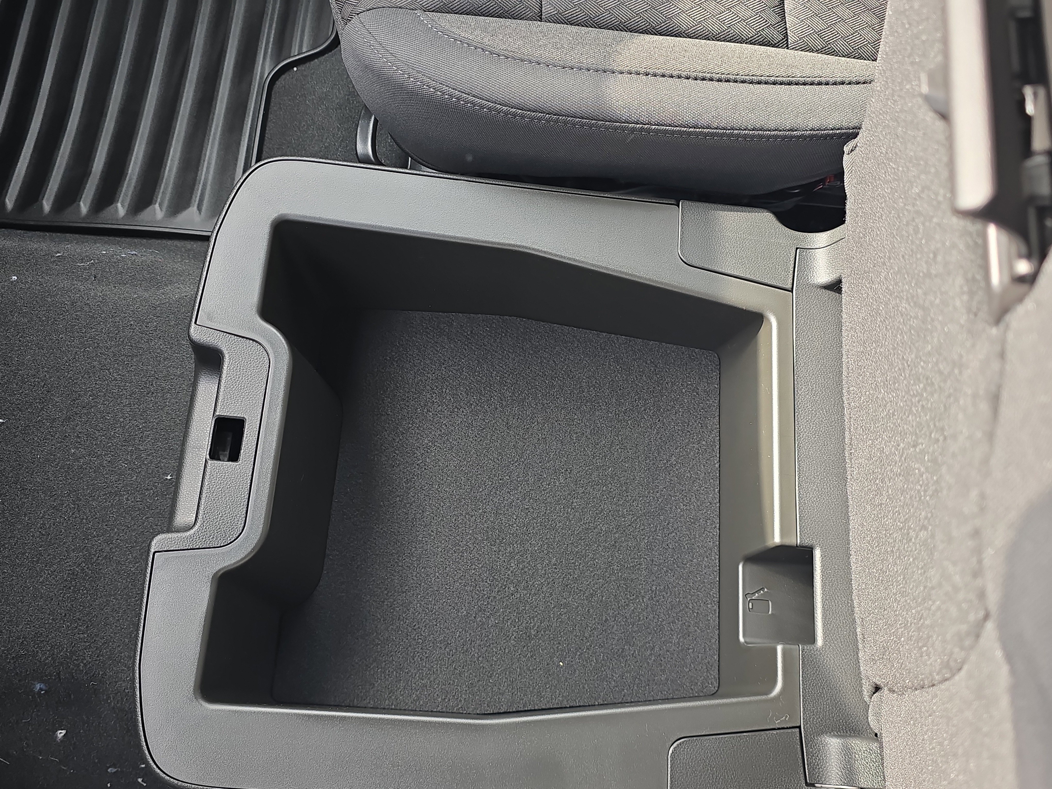 New 2026 GMC Sierra 2500 Pro w/ Convenience Package image 32