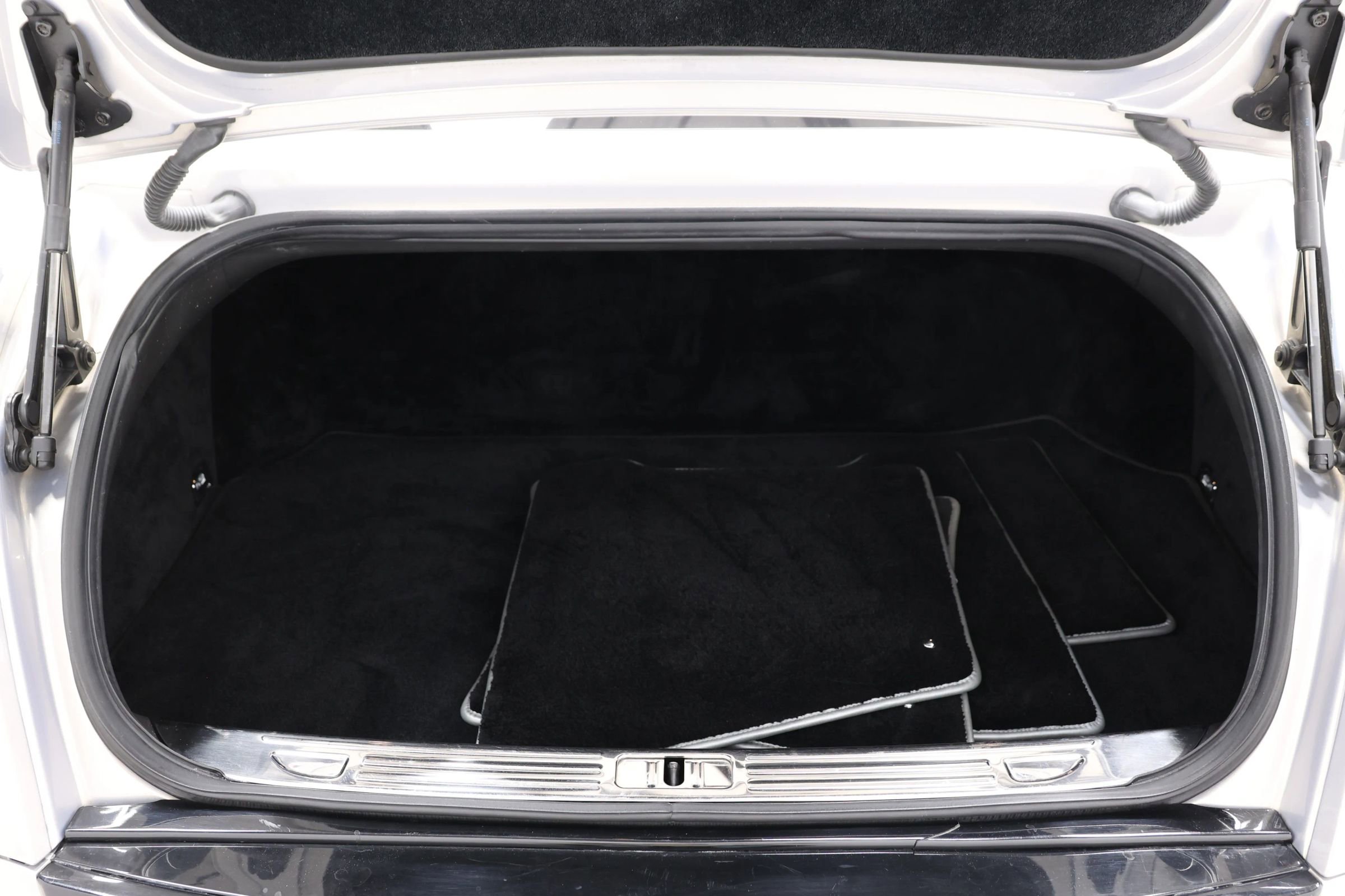 Used 2018 Bentley Mulsanne image 78