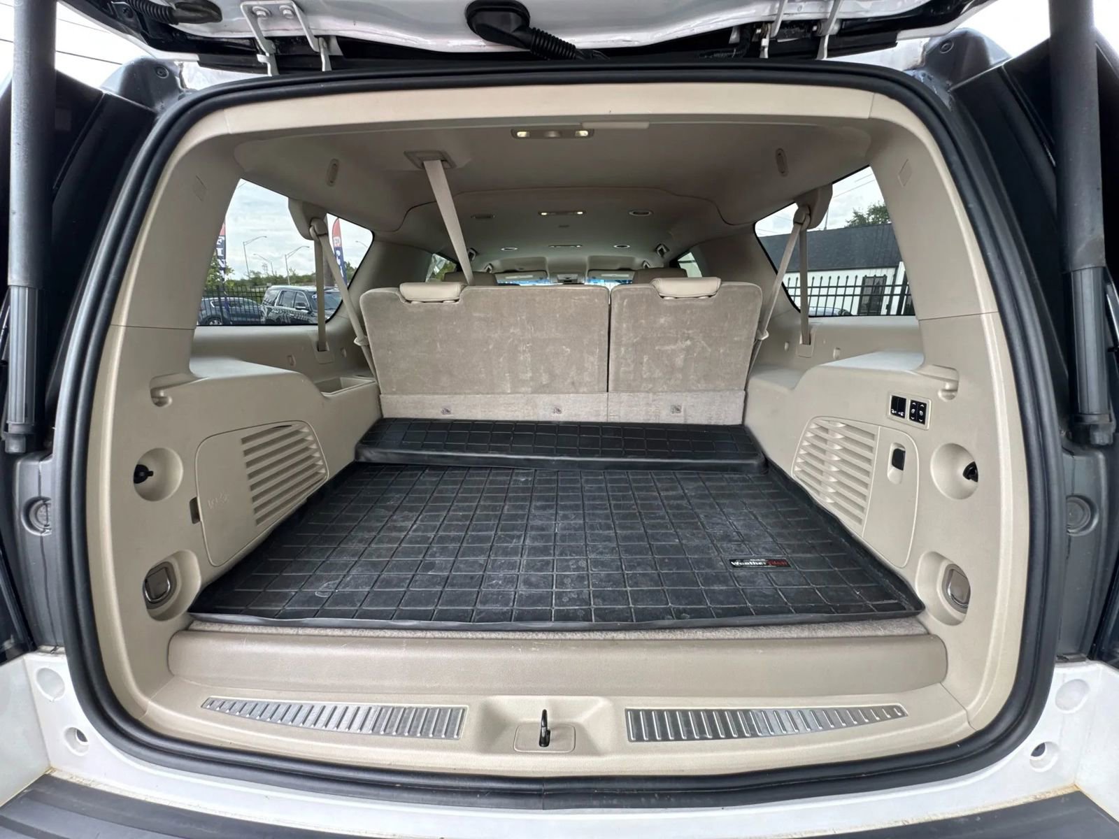 Used 2019 GMC Yukon XL Denali image 20