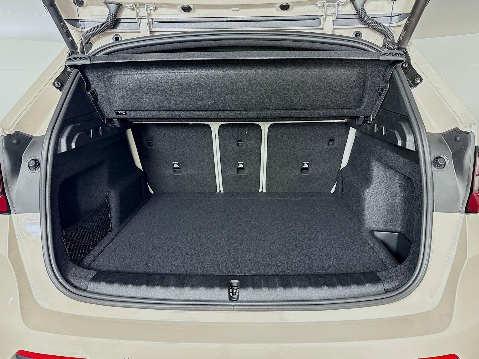 Used 2026 BMW X1 xDrive28i w/ Convenience Package image 27