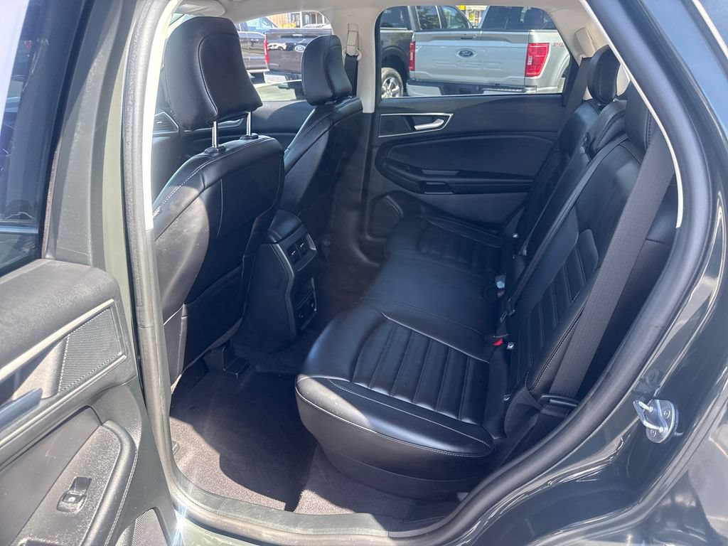 Used 2024 Ford Edge SEL w/ Convenience Package AWD/4WD image 16