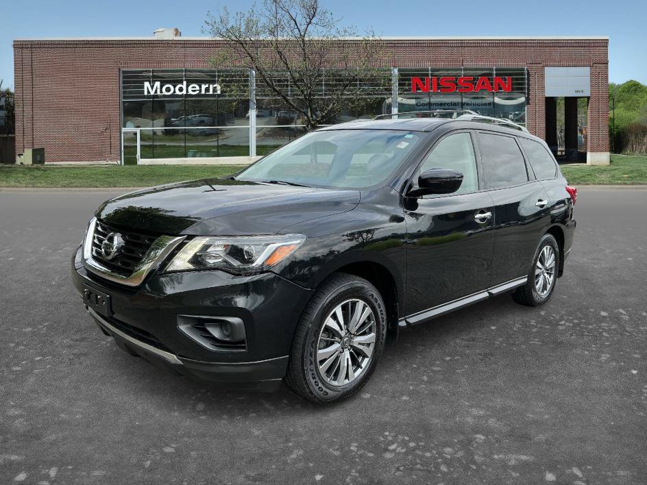 Used 2020 Nissan Pathfinder S AWD/4WD image 1