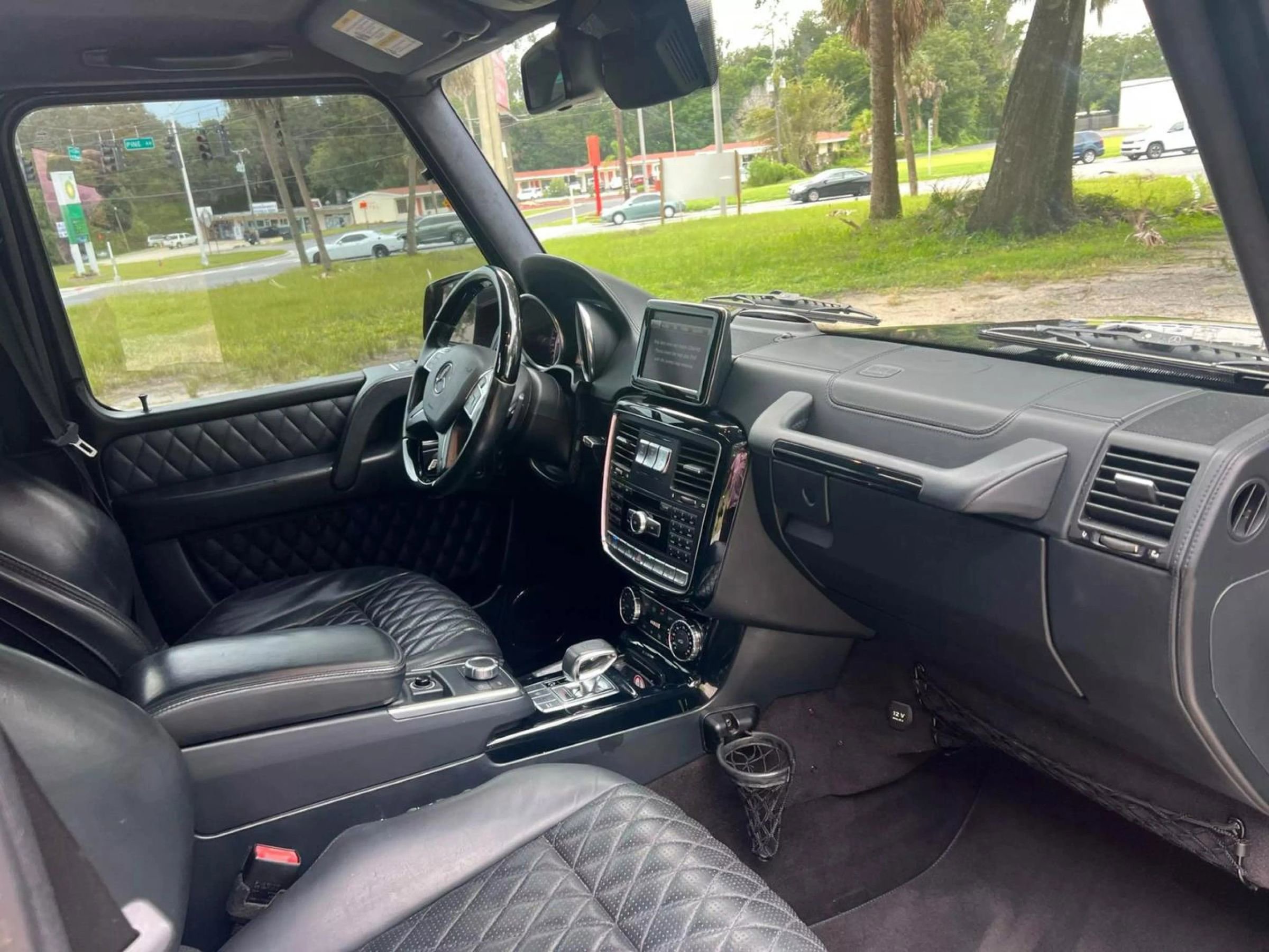 Used 2014 Mercedes-Benz G 63 AMG 4MATIC image 21