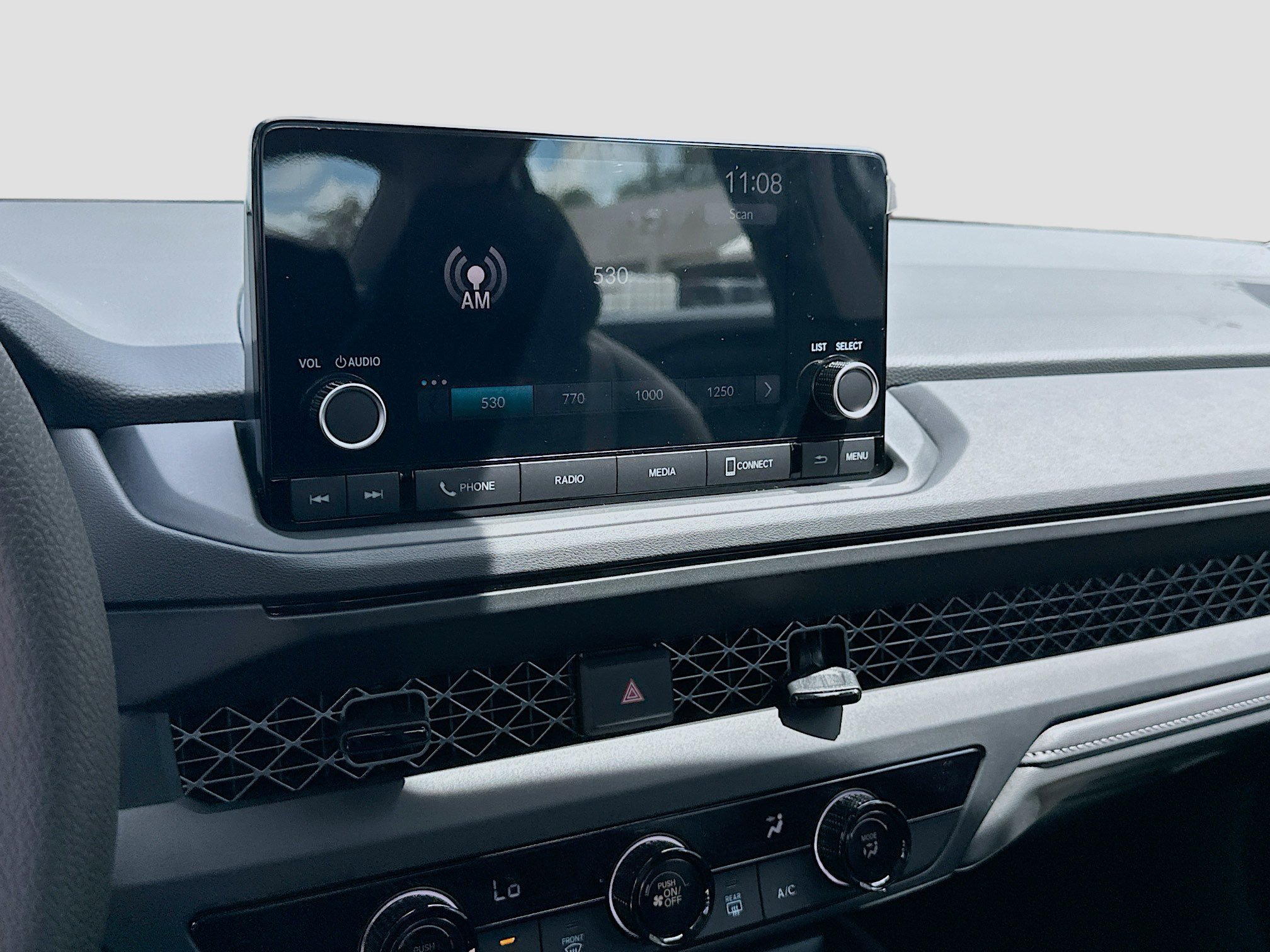 New 2025 Honda Accord LX image 10