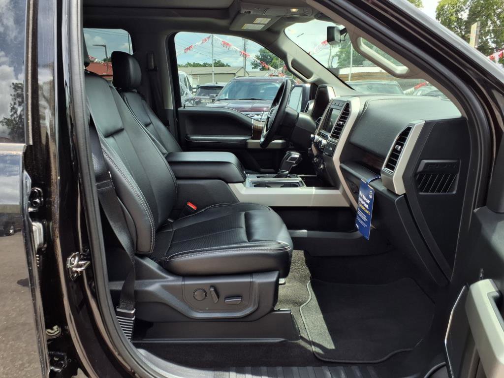 Used 2020 Ford F150 Lariat image 18