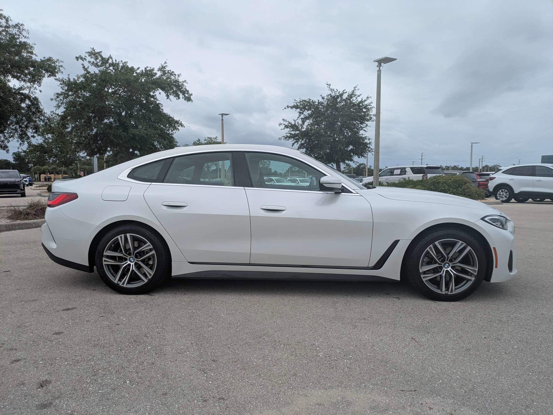 Used 2023 BMW 430i Gran Coupe w/ Premium Package RWD image 4