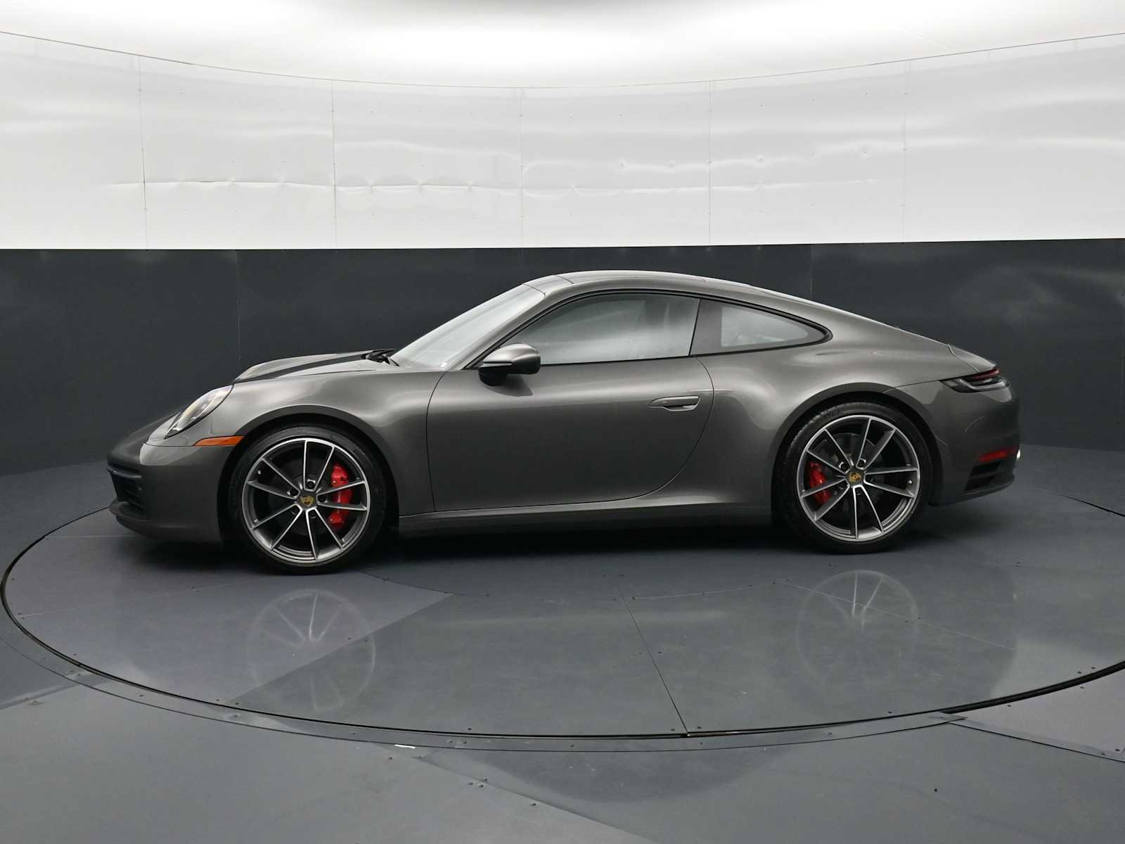 Certified 2021 Porsche 911 Carrera S RWD image 2