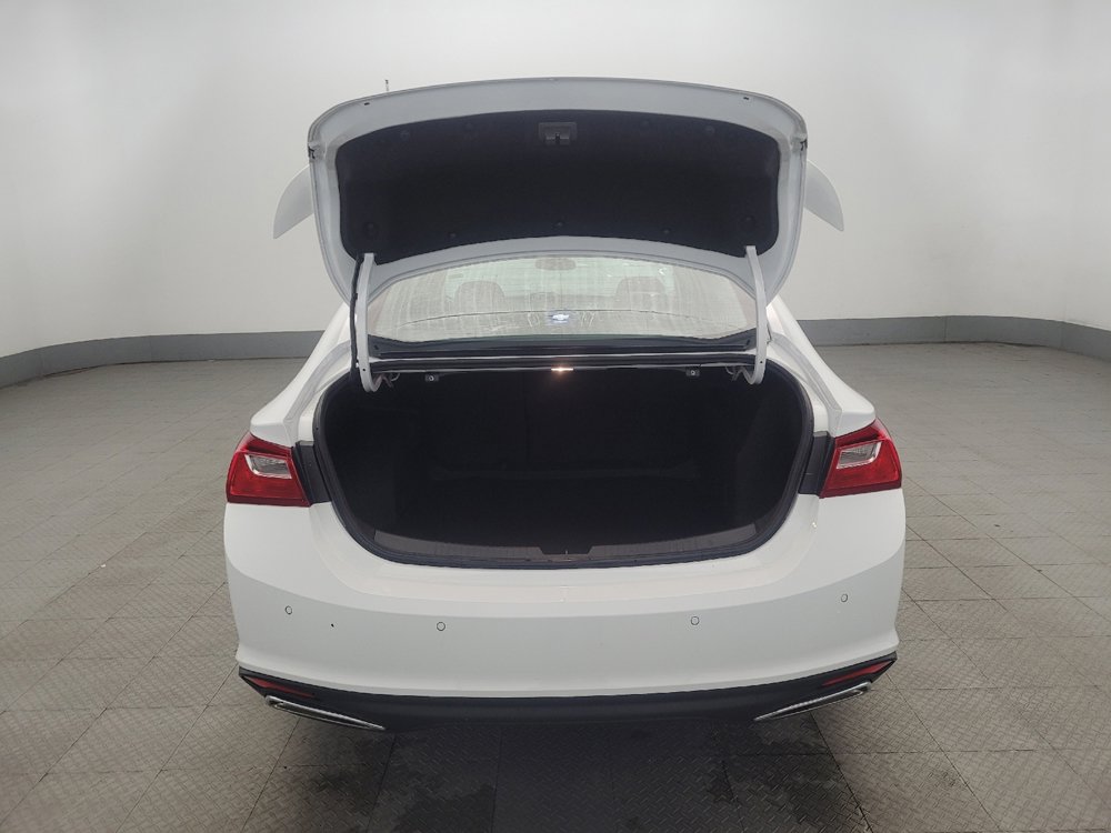 Used 2022 Chevrolet Malibu RS image 29