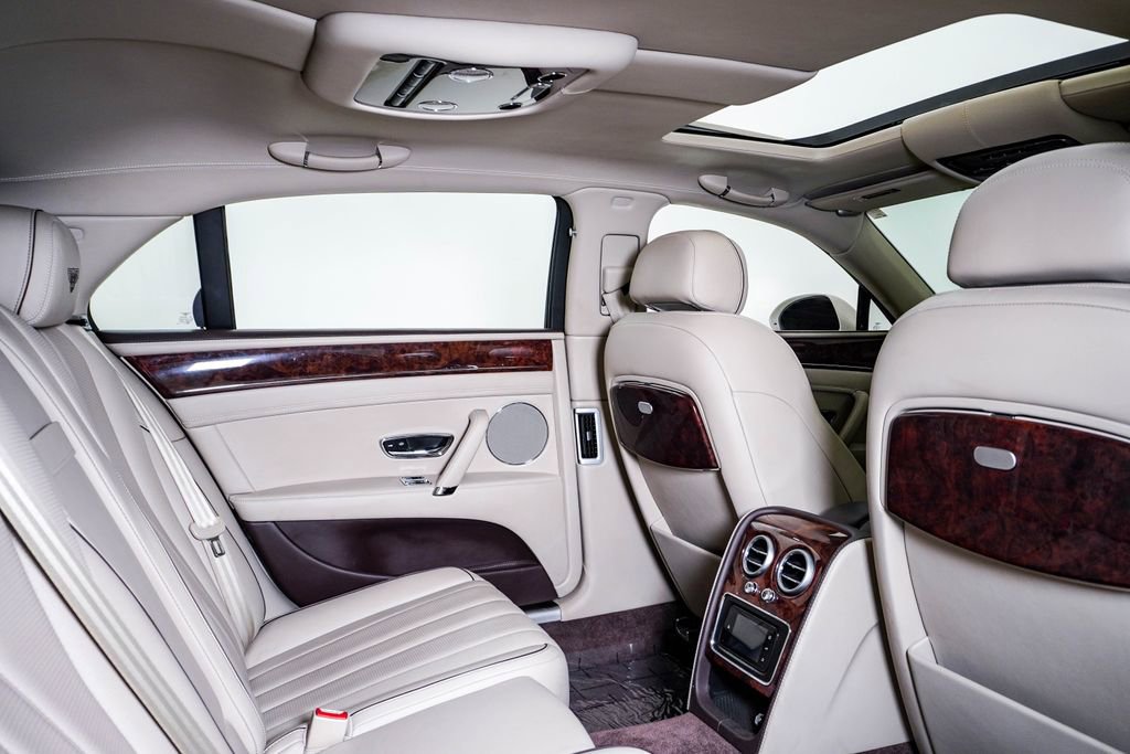 Used 2014 Bentley Flying Spur W12 AWD/4WD image 17