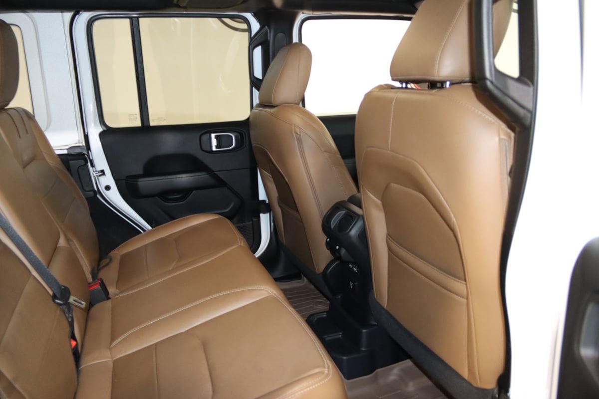 Used 2021 Jeep Wrangler Unlimited Sahara w/ Dual Top Group AWD/4WD image 73