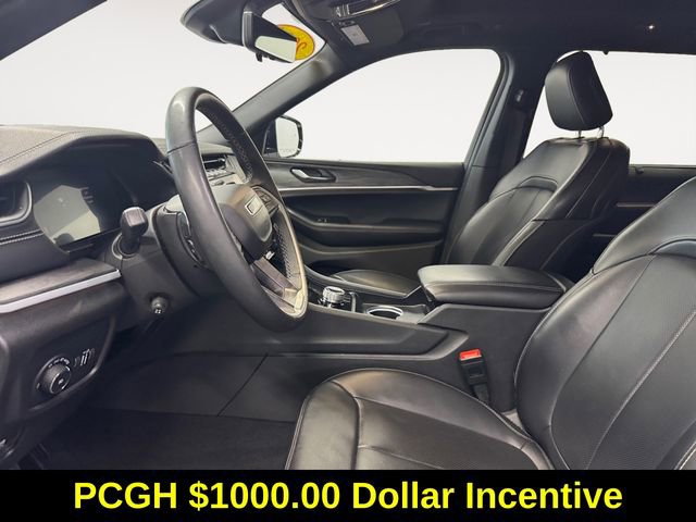 Used 2024 Jeep Grand Cherokee L Limited w/ Luxury Tech Group II image 7