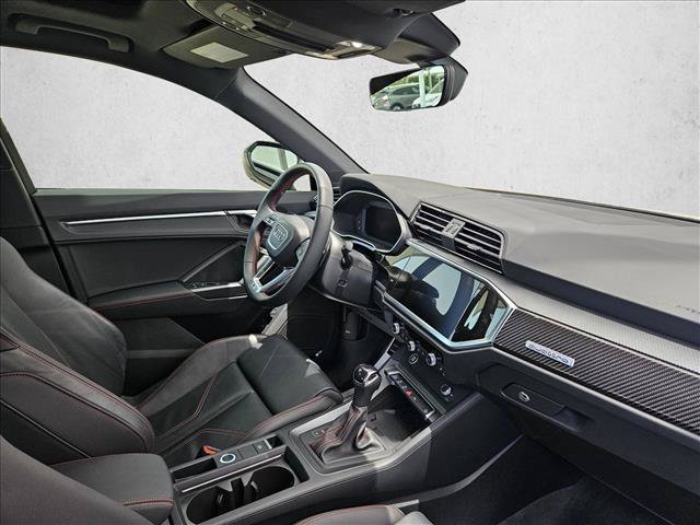 Certified 2025 Audi Q3 2.0T Premium Plus w/ Premium Plus Package AWD/4WD image 11