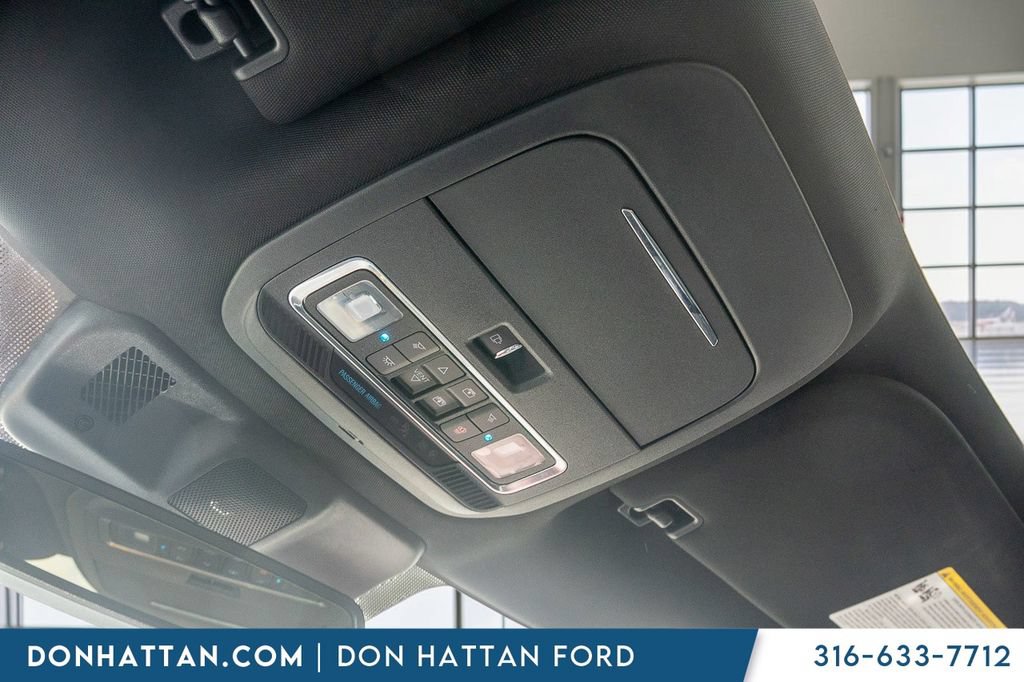Used 2021 Ford F150 Lariat w/ Equipment Group 502A High AWD/4WD image 18