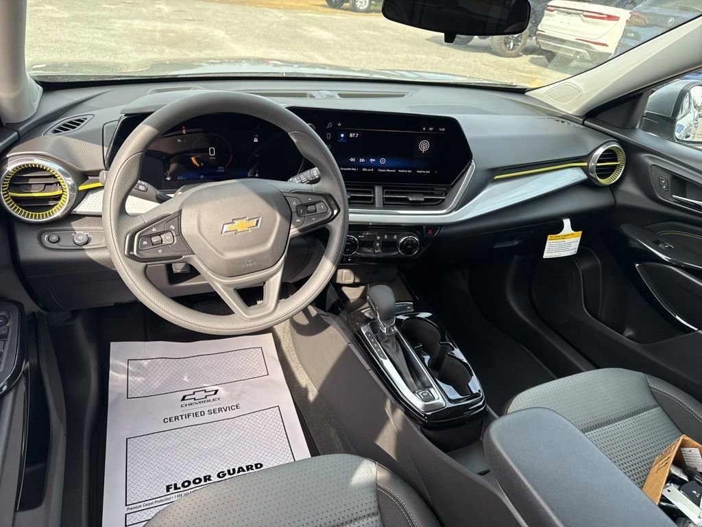 New 2026 Chevrolet Trax LT image 10