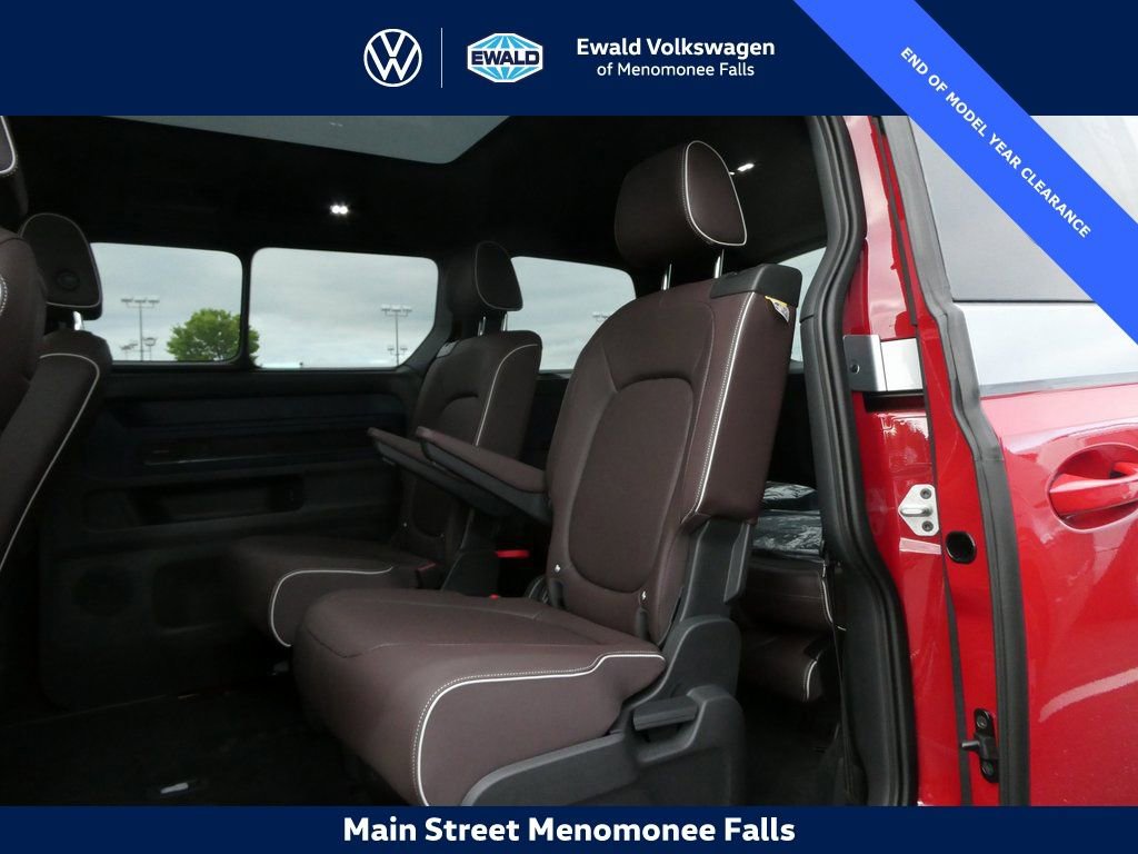 New 2025 Volkswagen ID. Buzz Pro S Plus AWD/4WD image 35