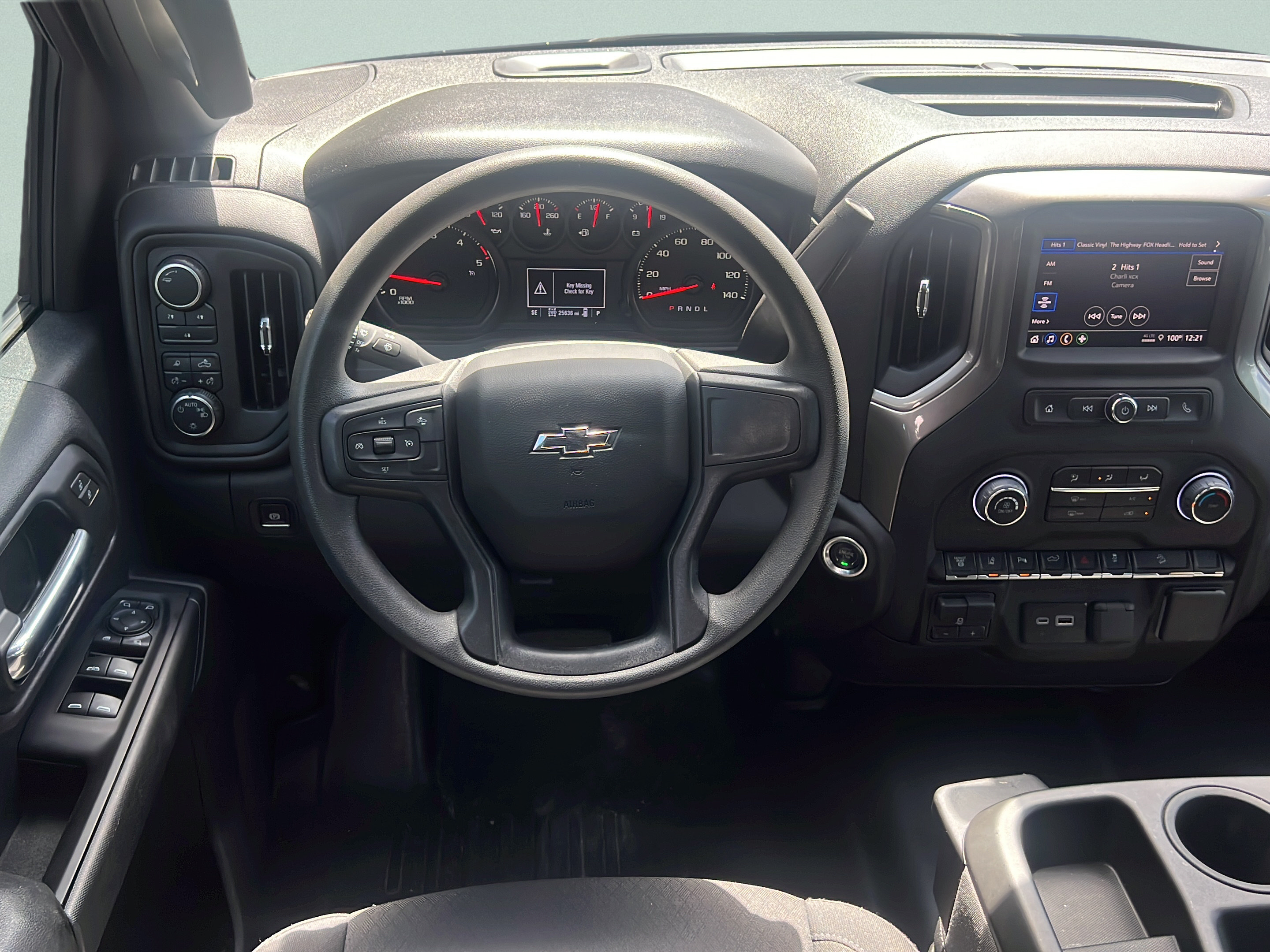 Used 2025 Chevrolet Silverado 2500 Custom w/ Custom Value Package AWD/4WD image 15