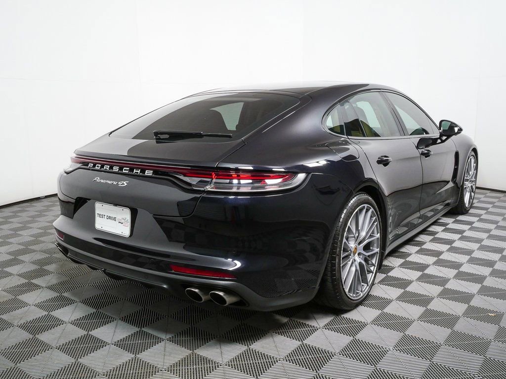 Certified 2023 Porsche Panamera 4S w/ Premium Package image 29