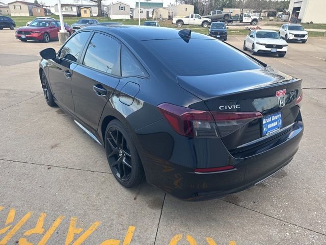 Used 2025 Honda Civic Sport image 6