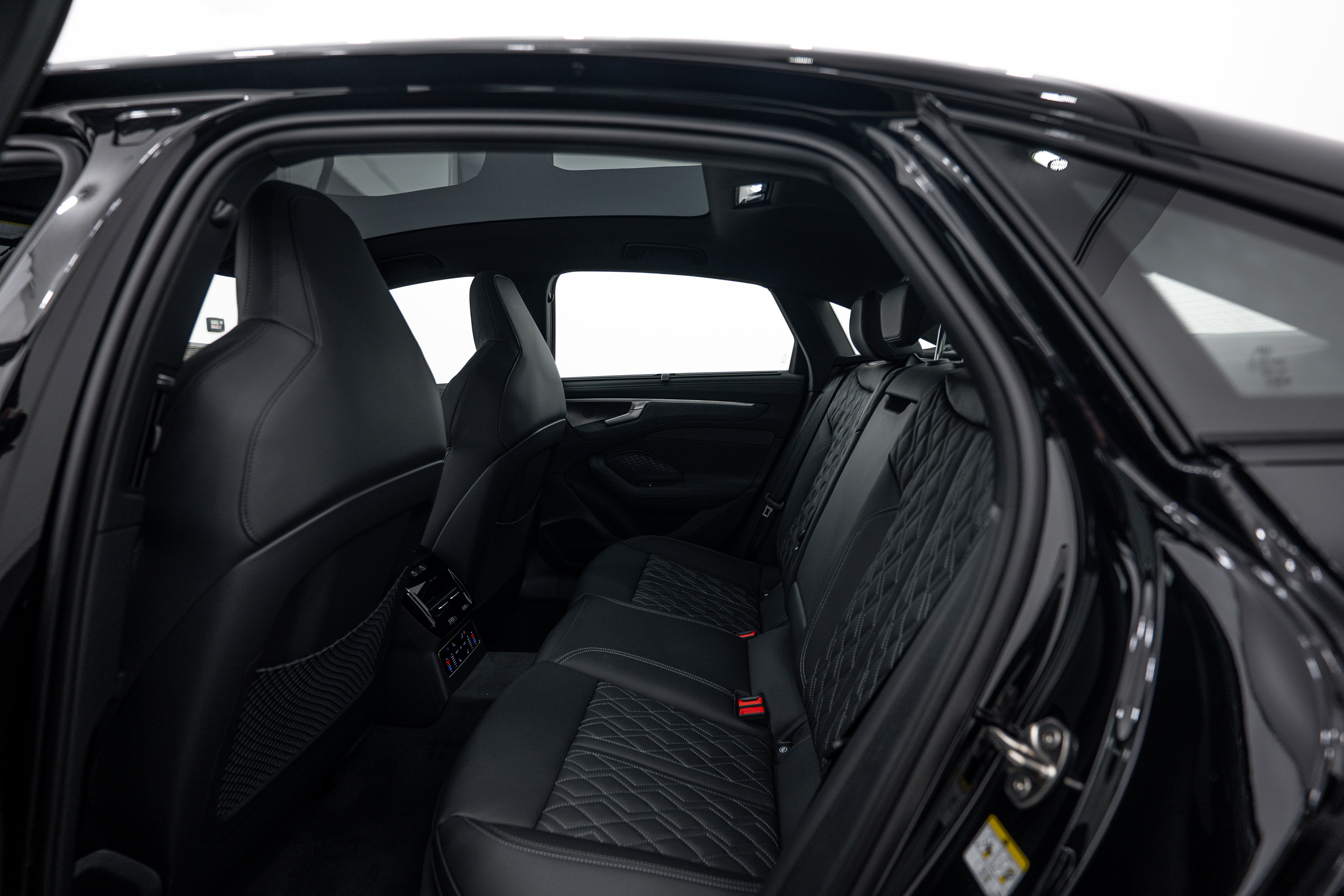 New 2026 Audi A6 Prestige AWD/4WD image 20