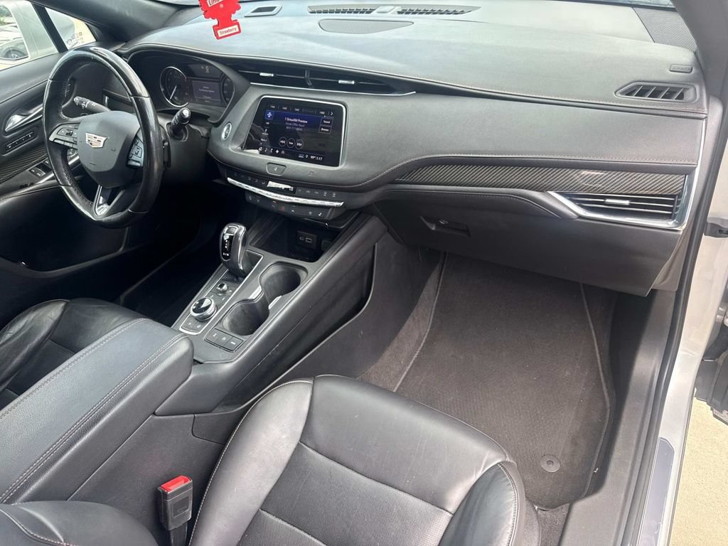 Used 2019 Cadillac XT4 Sport FWD image 15