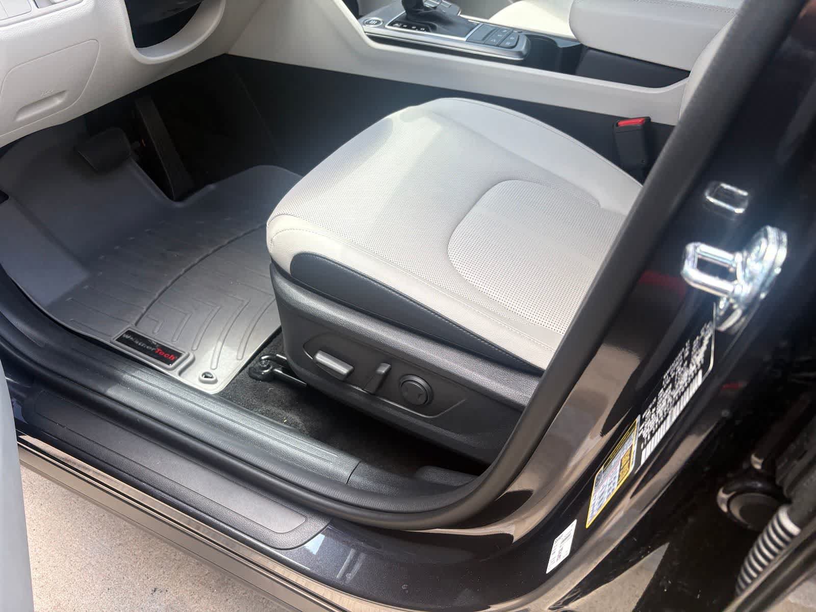 Certified 2026 Kia Sportage EX FWD image 7