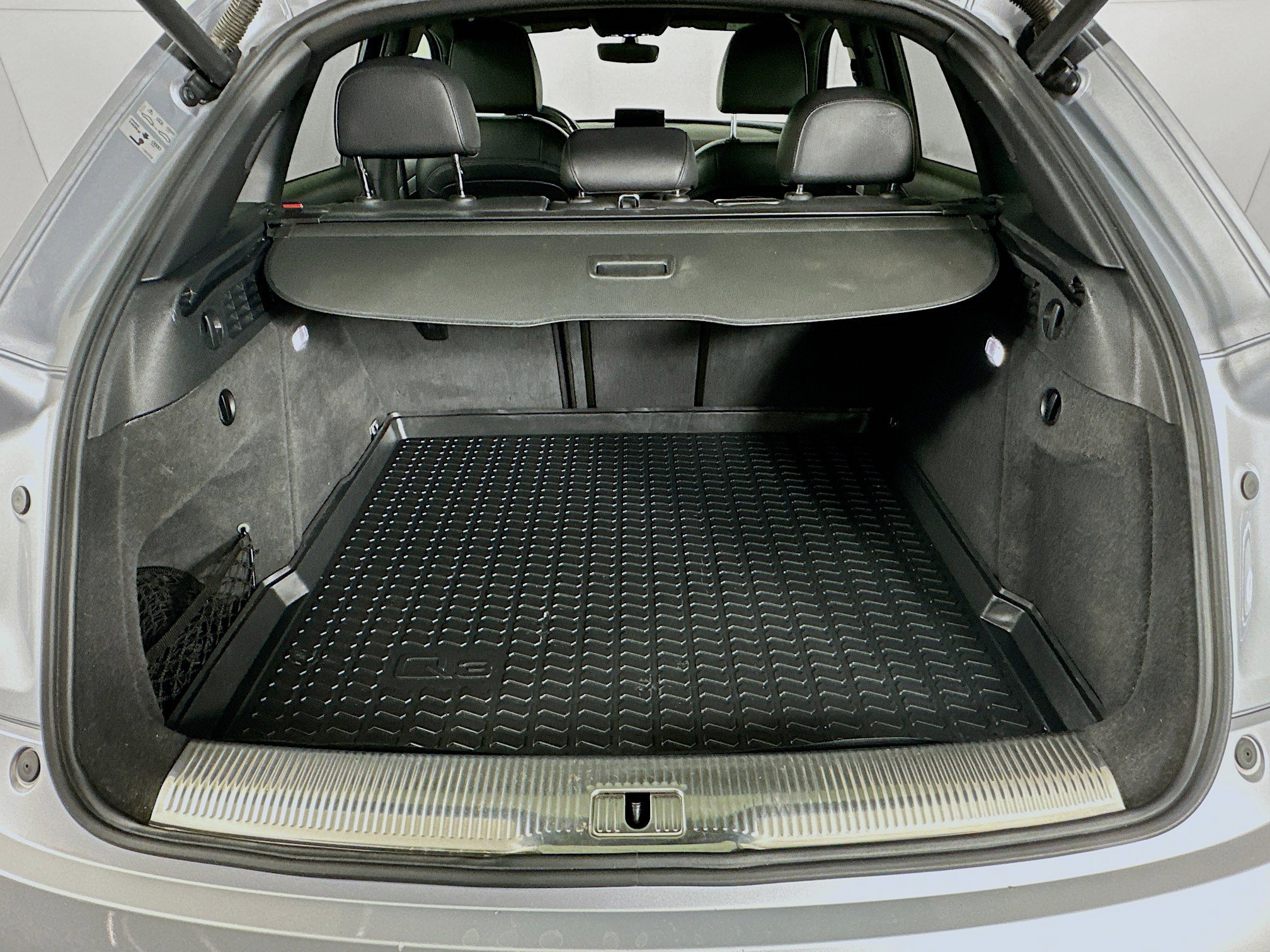 Used 2018 Audi Q3 2.0T Premium Plus w/ Premium Plus Package FWD image 29