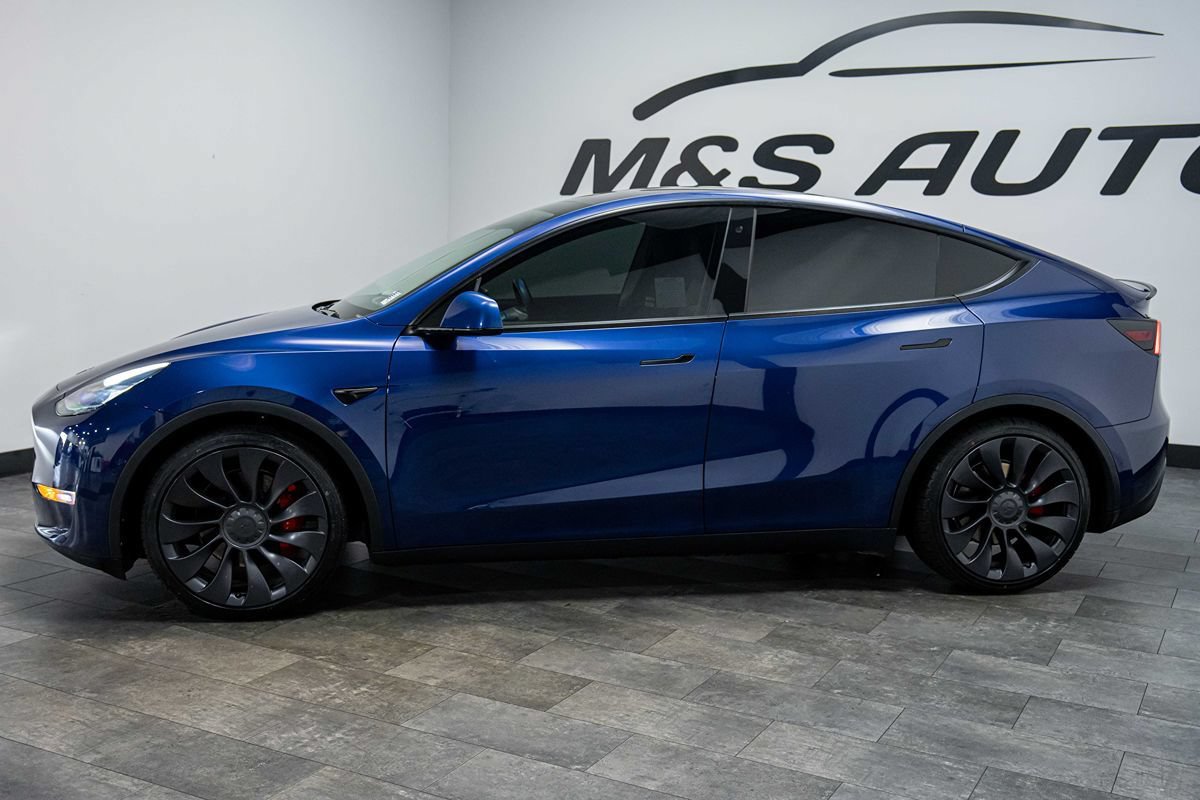 Used 2020 Tesla Model Y Performance AWD/4WD image 3