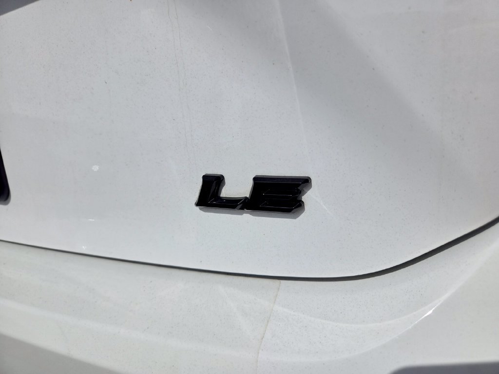 Used 2025 Toyota Camry LE FWD image 14