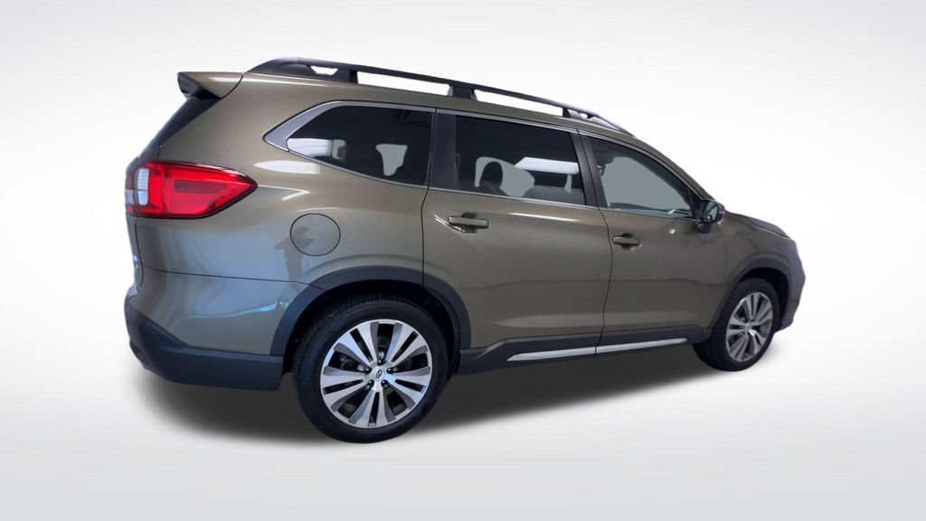 Used 2022 Subaru Ascent Limited w/ Technology Package AWD/4WD image 8