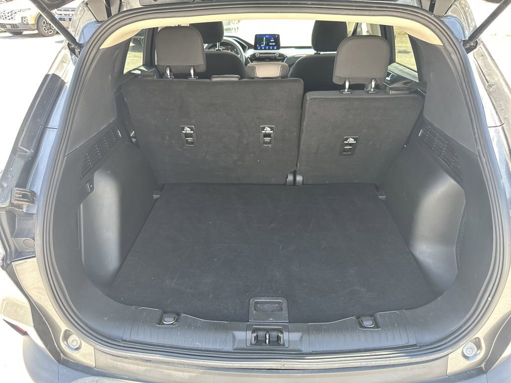 Used 2020 Ford Escape SE FWD image 19