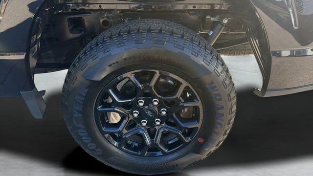 Used 2025 Ford F150 STX image 30