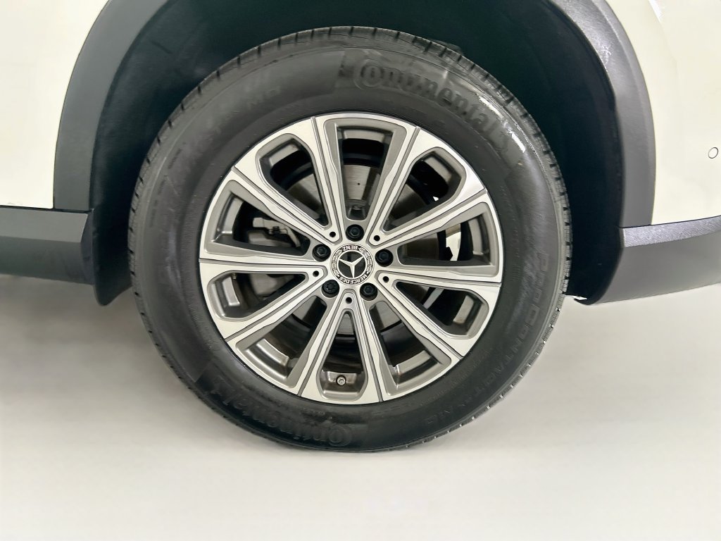 Certified 2026 Mercedes-Benz GLC 300 image 29